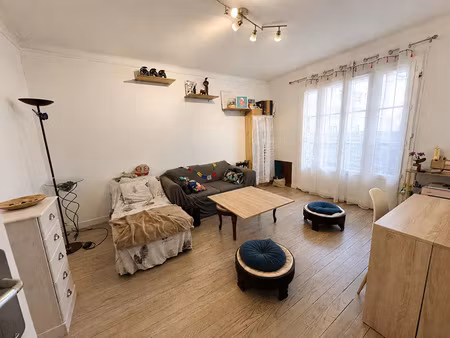 vente appartement 2 pièces 50m2 pau 64000 - 85900 € - surface privée