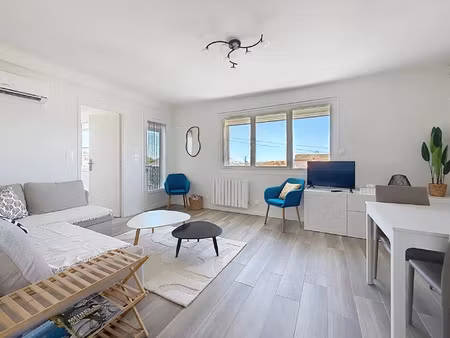 location de vacances appartement 3 pièces 58 m2 à sanary-sur-mer
