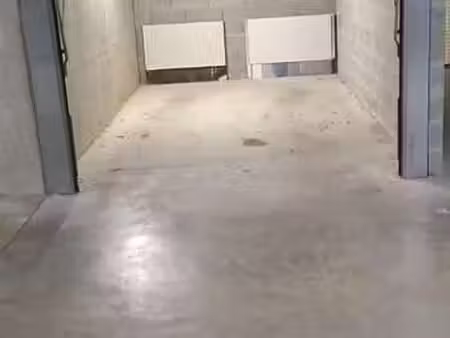 location garage box et parking à rennes thabor (35000) : à louer / 14m² rennes thabor