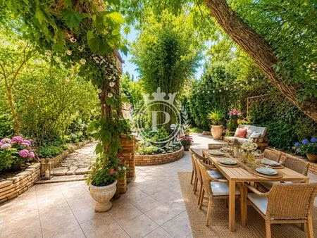 maison de luxe de 265 m2 en vente bondy  île-de-france