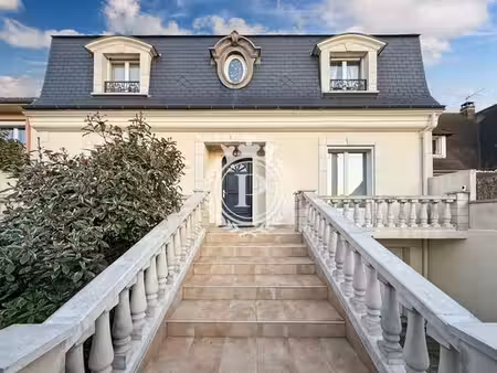 prestigieuse maison en vente chennevières-sur-marne  île-de-france