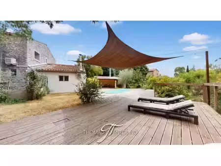en exclusivite - maison en pierre - jardin - piscine - garage - climatisation - faible...