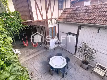 saint amand sur fion  maison familiale 4 chambres habitable de suite