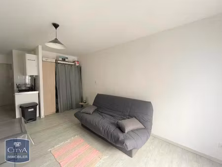 appartement à louer 1 pièce 23.96 m² - niort (79) - 385€