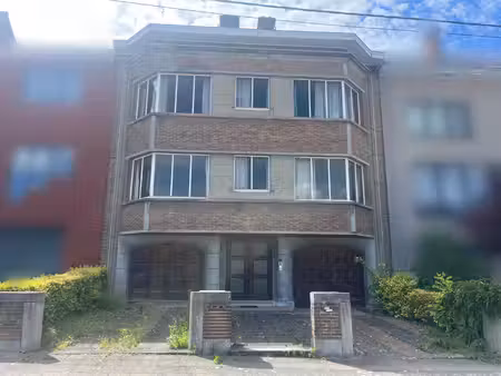 immeuble de rapport à vendre à avenue albert ier 69 mont-sur-marchienne (vbe52859)