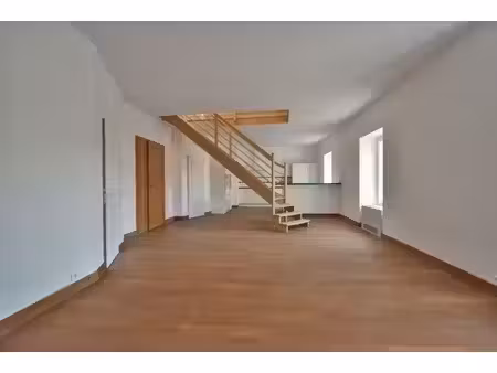 prestigieux immeuble de rapport en vente à cholet  pays de la loire