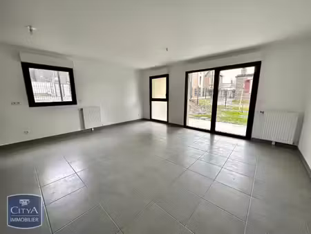 appartement à louer 3 pièces 67.3 m² - grand-couronne (76) - 815€