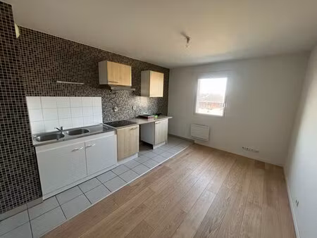 à louer appartement 38 m² – 495 € |calais
