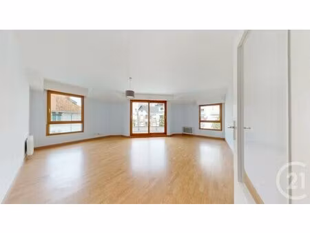 à louer appartement 53 m² – 806 € |nantes