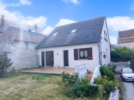 vente maison à soissons (02200) : à vendre / 109m² soissons