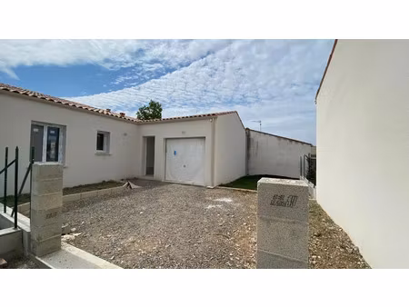 location meublée maison 4 pièces 89.65 m² à aigrefeuille-d'aunis (17290)  1 150 €
