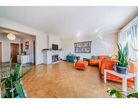 appartement te koop in etterbeek met 2 slaapkamers