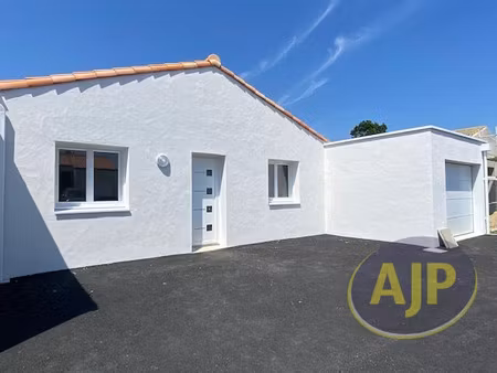 location maison 4 pièces 90.36 m² à la garnache (85710)  900 €