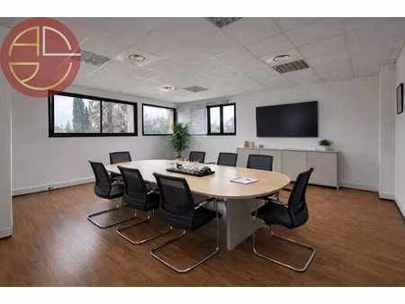 location locaux professionnels 0 pièces 150 m² à blagnac (31700)  1 563 €