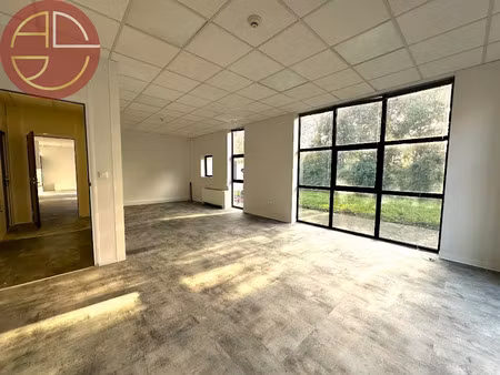 location locaux professionnels 0 pièces 145 m² à ramonville-saint-agne (31520)  1 801 €