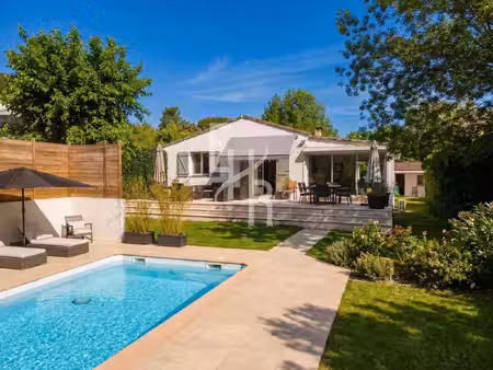 villa 4 ch + studio independant