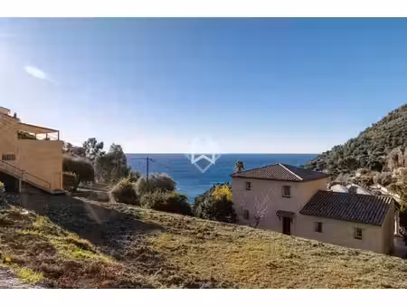 terrain à bâtir avec vue mer