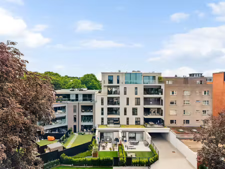 appartement te koop in genk met 2 slaapkamers