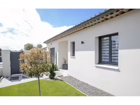 vente maison neuve 5 pièces 101 m² à bédoin (84410)  369 900 €
