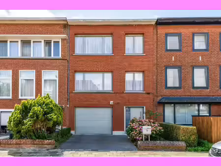 huis te koop in berchem met 4 slaapkamers