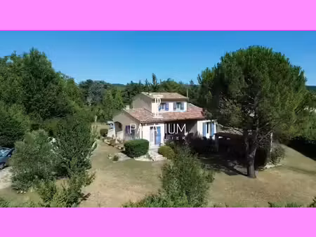 vente maison 5 pièces 102 m² à saint-etienne-les-orgues (04230)  365 000 €