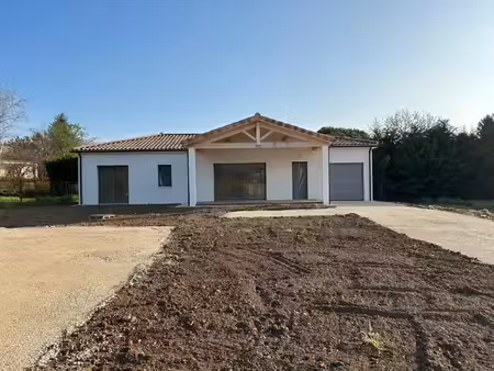vente maison 4 pièces 103 m² à cognac (16100)  329 900 €