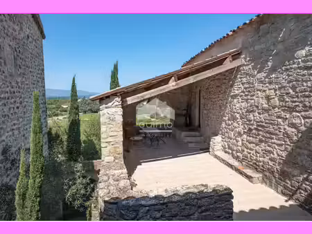 maison en pierre de 6 pièces avec jardin et vue dégagée grospierres