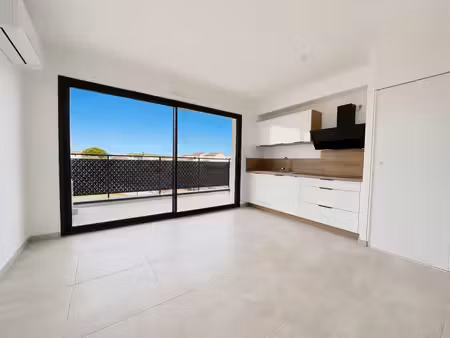 appartement t2 neuf avec terrasse et parking