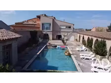 mas à beaucaire (30300)