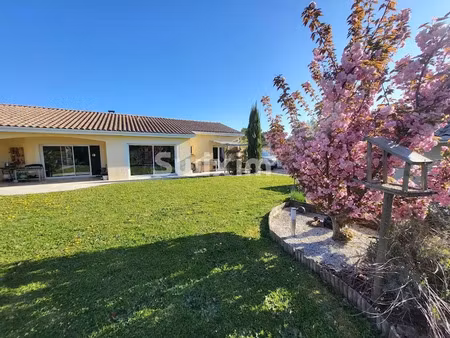 vente villa 8 pièces 160 m² à charnay-lès-mâcon (71850)  585 000 €