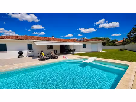 vente maison 5 pièces 168 m² à saint-vincent-de-paul (40990)  543 000 €