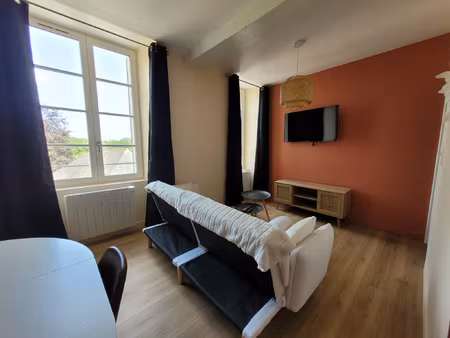a louer - agreable appartement meuble - coeur de village de