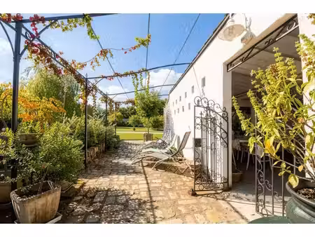 maison à vendre avril sur loire