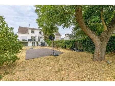 vente maison 8 pièces 218 m² saint-pierre-des-corps (37700)