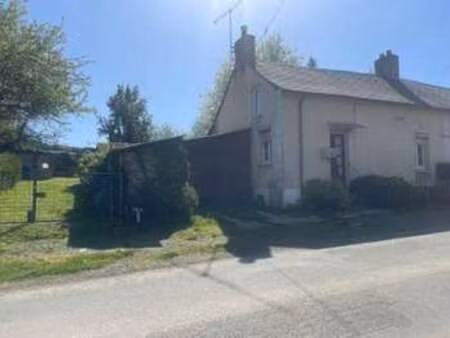 vente maison à saint-pierre-sur-orthe (53160) : à vendre / 52m² saint-pierre-sur-orthe