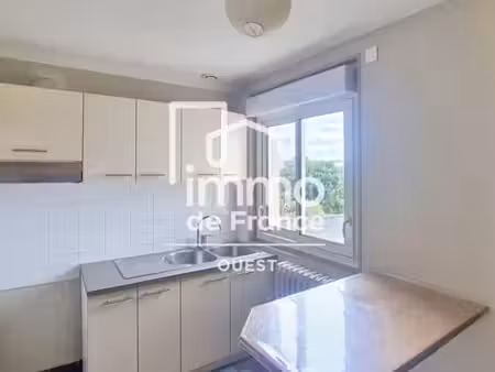 appartement evron 3 pièces 66.77 m²