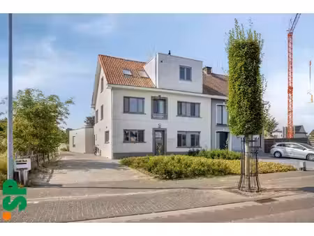 appartement te koop in geel met 1 slaapkamer