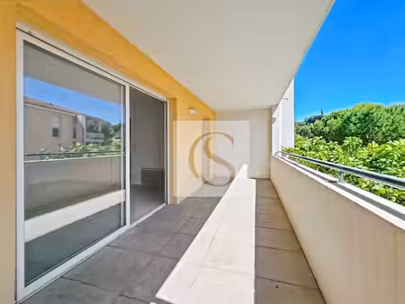 fréjus - 4 pièces 82 m² - terrasse 14 m² plein sud  garage box  ascenseur