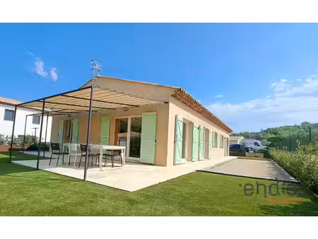 le thoronet villa plain pied récente 3 chs sur 650 m² au calme