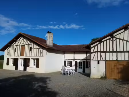 location maison 4 pièces 110 m² à aire-sur-l’adour (40800)