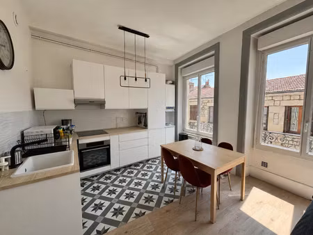 location appartement 2 pièces 60 m² à saint-étienne (42100)