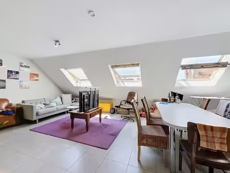 appartement à louer à sint-lievenspoortstraat 25/301 25 gand (vbe53020)
