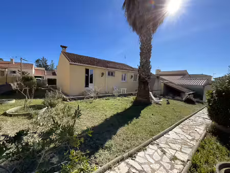 villa de plain-pied avec annexe et grand jardin marseillan