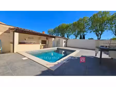 villa contemporaine plain-pied de 127m² avec piscine à deux pas de pézenas