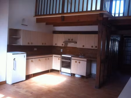 location appartement 2 pièces 51 m² à orléans (45000)