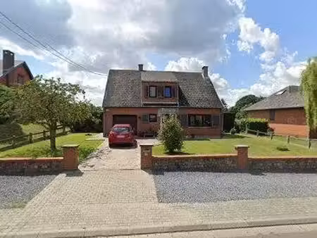 villa à vendre à rue de fontaine 121 ressaix (vbe52676)