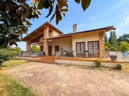 vente maison 7 pièces 193 m² à montesquieu-volvestre (31310)  286 740 €