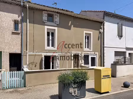 maison 114 m² avec une cour  3 chambres et atelier de 50m²