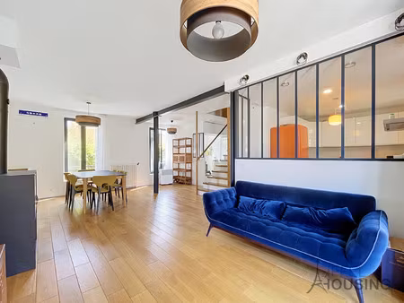 maison de luxe à louer dans le quartier gabriel péri-estienne d'orves
