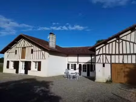 location maison à aire-sur-l'adour (40800) : à louer / 110m² aire-sur-l'adour